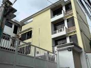 Building In Las Pinas for rush sale