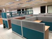 Building in Tondo, Manila Building in Tondo, Manila