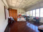 Built Up: 948sqft Freehold Room/Bath: 3R 2B 2 car parks