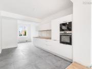 Buisson: Maison rénovée, 3 chambres, jardin sud ouest