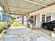 Bukit Indah Double Storey Corner lot Full loan Perling...