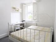Buller Road, Brighton BN2, 3 bedroom flat to rent...