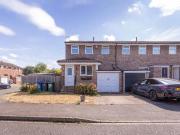 Bunces Close, Eton Wick, 3 Bedroom End