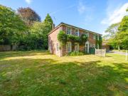 Bunch Lane, Haslemere 5 bedrooms Property for lettings...