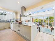 Bungalow 4 Bedroom For Sale Worthing West Sussex 535000...