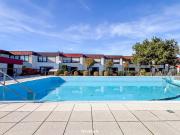 Bungalow 4 Zimmer mit Pool und Sauna sowie privater Garten
