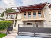 Bungalow 5 Bedroom House for Sale in BF Homes, Paranaque...