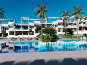 Bungalow de 2 habitaciones en venta en Benidorm, Alicante