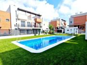 Bungalow de 3 habitaciones en venta en Torrevieja, Alicante