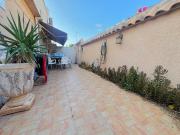Bungalow en esquina con gran terraza y solárium – ¡Ideal...