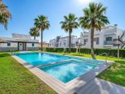 Bungalow en venta en Torrevieja, Punta Prima Bungalow en venta en Torrevieja, Punta Prima