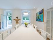 Bungalow feeling with garden and fire place in downtown...