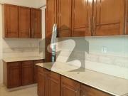 Bungalow For Rent 1000 Square Yards In Zamzama DHA Phase 5