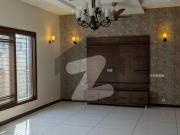 Bungalow For Rent 500 Yards DHA Phase 7