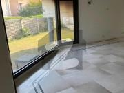 Bungalow for rent dha phase 6 1000 yards prime location...