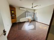 Bungalow For Rent Shahra e Faisal