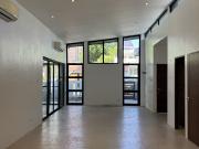 Bungalow House for Sale in Merville Park Parañaque City...