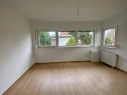 Wohnen oder Gewerbe mit 5 Zimmern direkt am U Bahnhof...