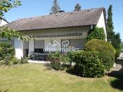 Haus mit großem Grundstück in zentraler Lage und...
