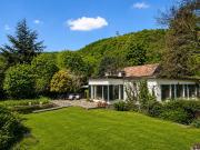Bungalow & Stadl auf 5.600 m² Grund...