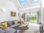 Bungalow to rent in Whitby Road, London HA4