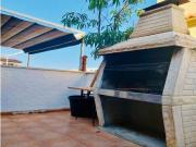 Bungalow unifamiliar con 3 alturas, 5 habitaciones y...