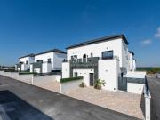 Bungalows De 3 Dormitorios En Residencial Exclusivo En...