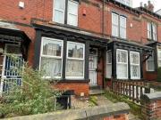Burchett Grove, Leeds, 6 Bedroom Terraced