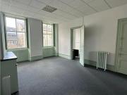 Bureau à louer Bordeaux Proche Triangle d'or, bus et...