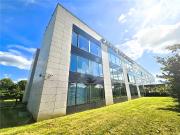 Vente bureau Lieusaint, proche autoroutes A5, N104, N6...