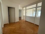 Bureau de 116 m2 à louer à côté de la gare Bureau de 116 m2 à louer à côté de la gare