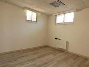 Bureau Dinan Bretagne 22100 DS95834767