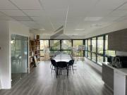 Bureaux à louer Bruges Proche rocade et transports en commun