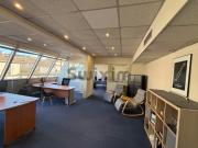 Bureaux lumineux, bien placé, à 2 pas du Jean Jaurès