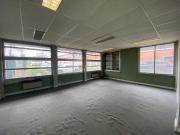 Bureaux Mantes La Ville 242.40 m2