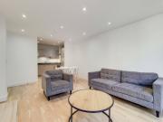 Burgess Springs, Chelmsford CM1, 2 bedroom flat to rent...