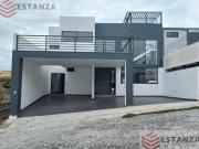 Burgos Bugambilias Casa CLAVE CS424