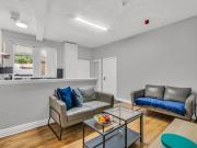 Burley Road, Leeds LS3, 2 bed shared accommodation to...