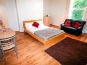 Burley Road, Leeds LS4, 1 bed flat to rent, £754 pcm |...