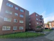 Burnham Lodge, Oakstead Close, 2 Bedroom Flat