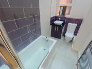 Burns Street, Nottingham NG7 2 bed flat to rent £1,430...