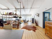 Büro bei Autobahnabfahrt Hall West Arbeiten in...