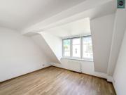 BÜRO: Dachgeschoss Maisonette mit Terrasse, mitten im 3....