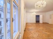 Büro im Herzen Wiens: Charmante Altbaubüro Nähe Graben /...