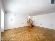 BÜRO in historischem Denkmal Haus in Toplage der Innenstadt!