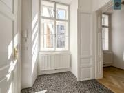 BÜRO in historischem Denkmal Haus in Toplage der Innenstadt!