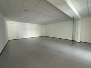 Büro und Lagerflächen in modernem Gewerbeobjekt zu...