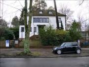 Büro und Praxis gebäude