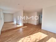 Büro und Wohnen kombiniert! Herrliche Freifläche...