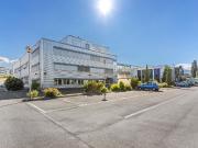 Büro von 276m2 In der Nähe der Autobahn/des Bahnhofs...